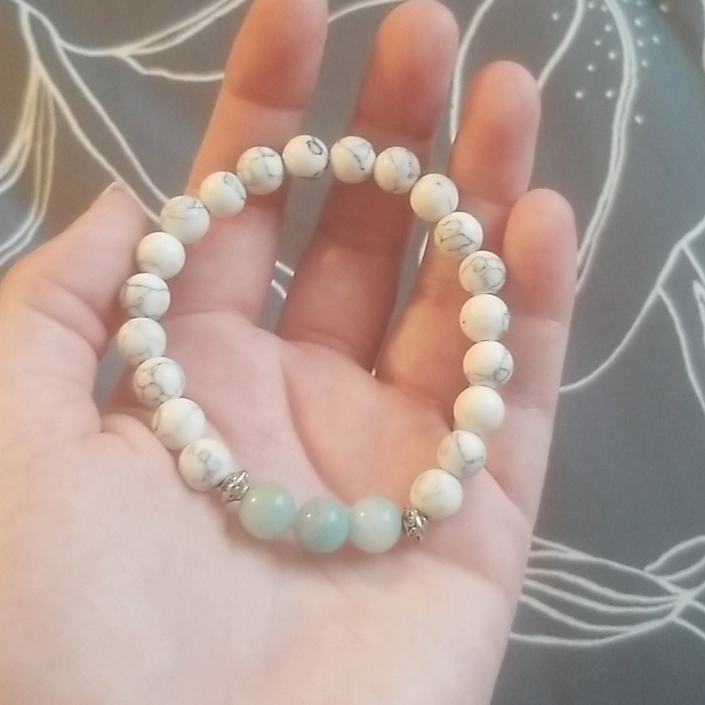 Beaded bracelet